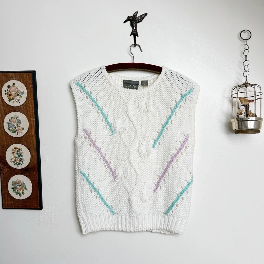 Vintage Vine Pullover Knit Sweater Vest
